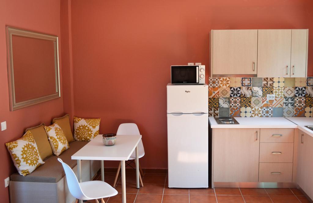 Elegant Maisonettes Kalamaki מראה חיצוני תמונה